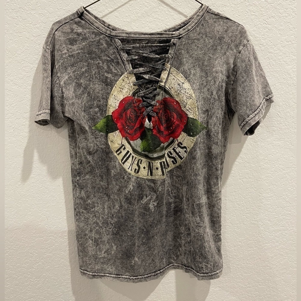 GUNS .N.ROSES 100% Cotton Short‎ Sleeve Top Size Small